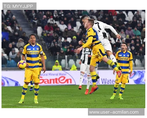 尤文图斯球探现场考察维罗纳对阵帕尔马的吉奥瓦尼与伯纳贝表现