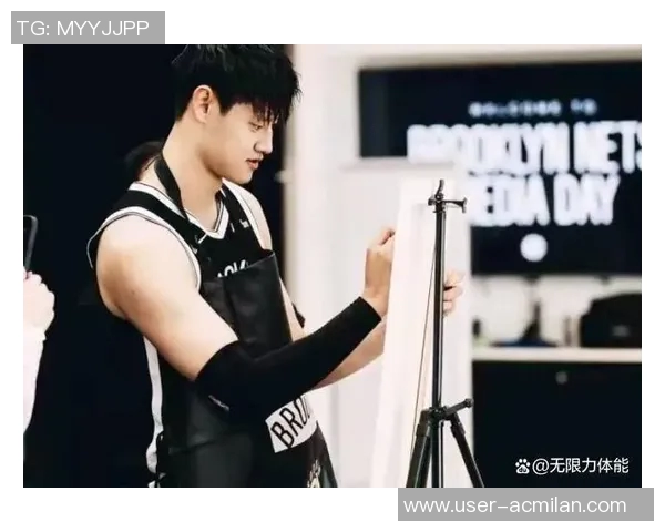 曾凡博突破遭遇压力险些失误及时回传队友化解危机