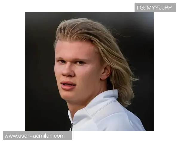 曼城助教称哈兰德与亨利希勒同级别依然保持谦逊态度