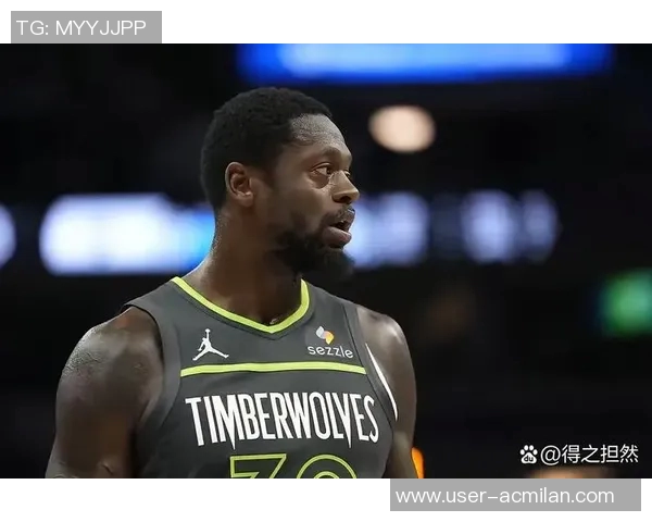 兰德尔表现平平14投仅5中贡献13分3篮板11助攻三分球命中率不佳